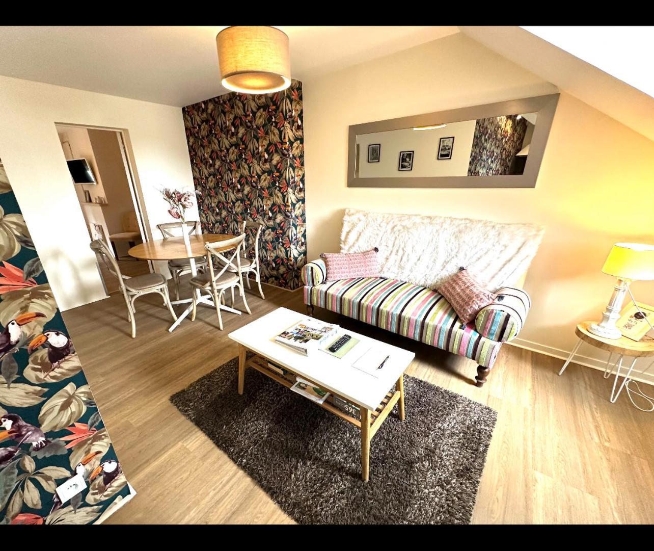 Le Duplex Ou L'Appart D'Agnes" องเฟลอร์ ภายนอก รูปภาพ