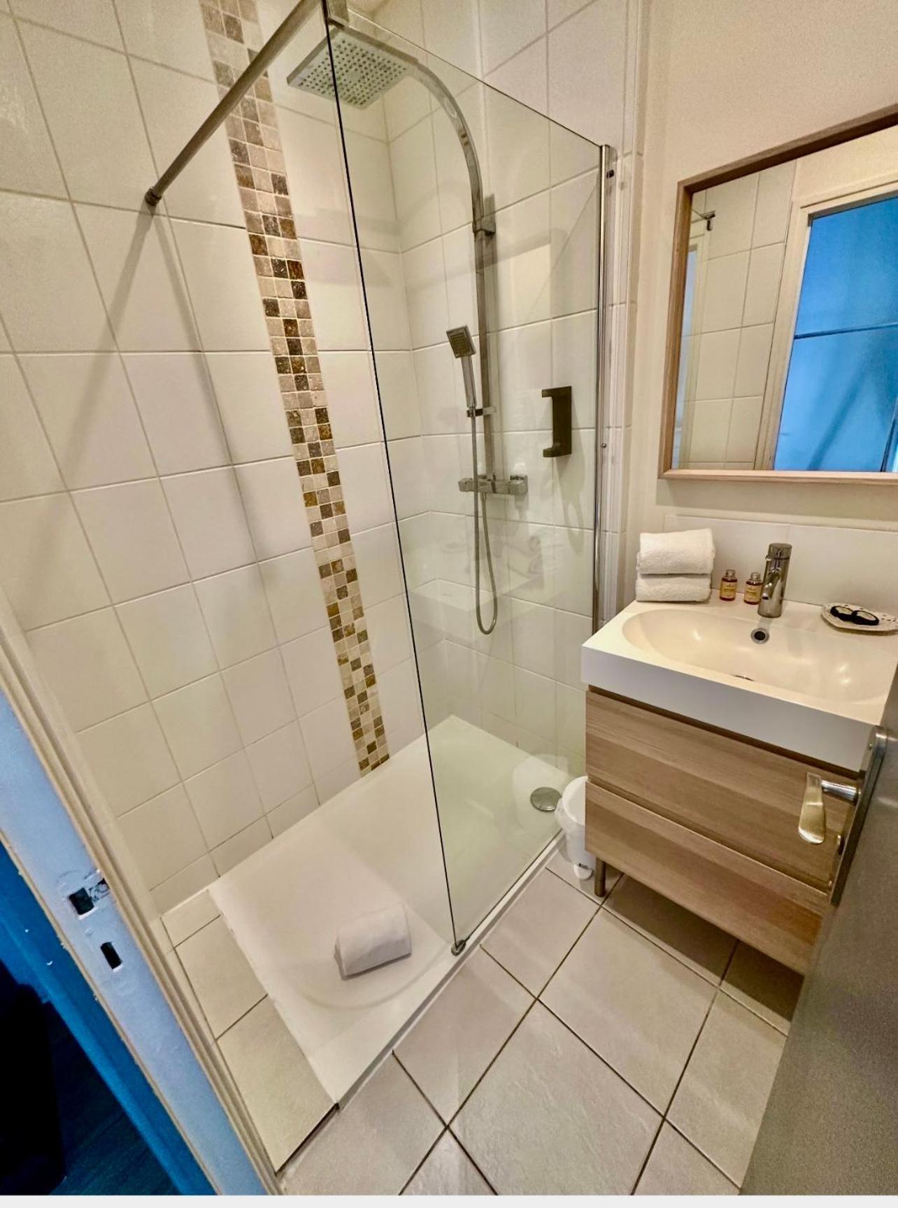 Le Duplex Ou L'Appart D'Agnes" องเฟลอร์ ภายนอก รูปภาพ